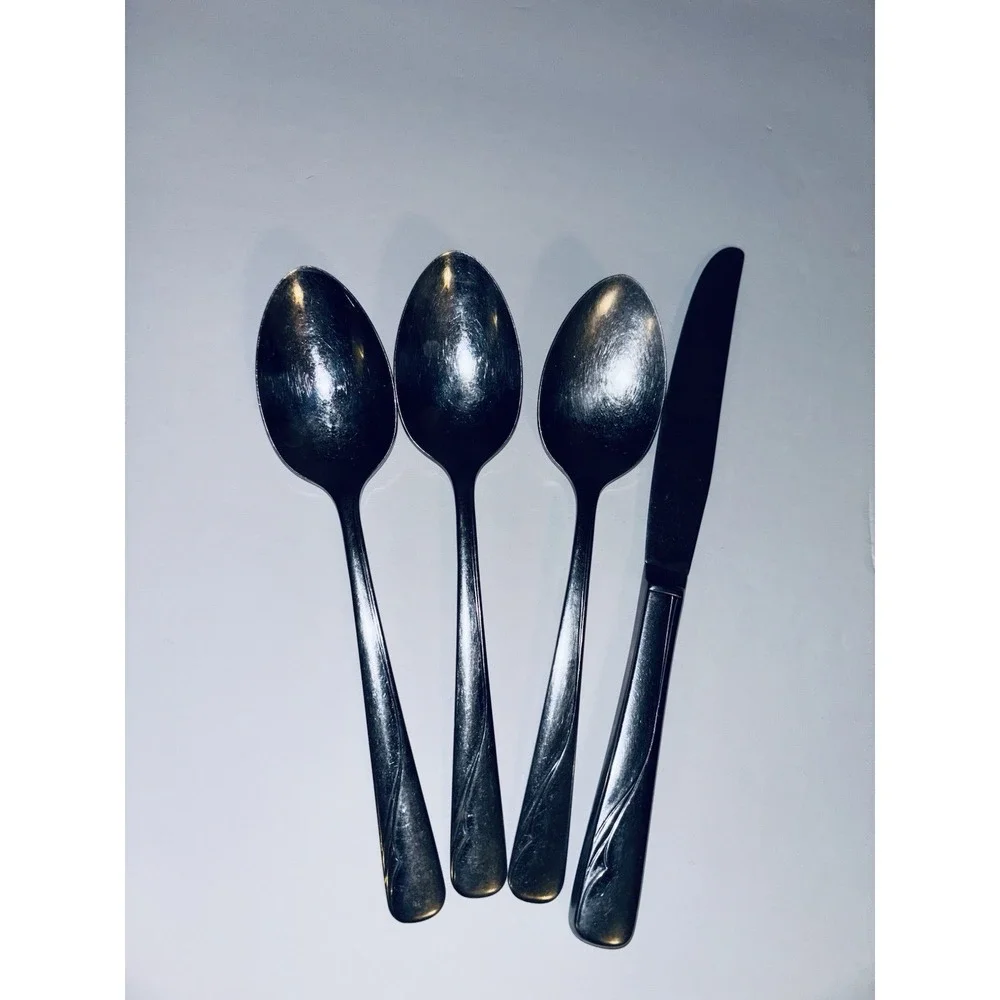STAINLESS BY‎ ONEIDA LTD OCEANIC 3 Spoons 1 Butter Knife Flatware Lot
